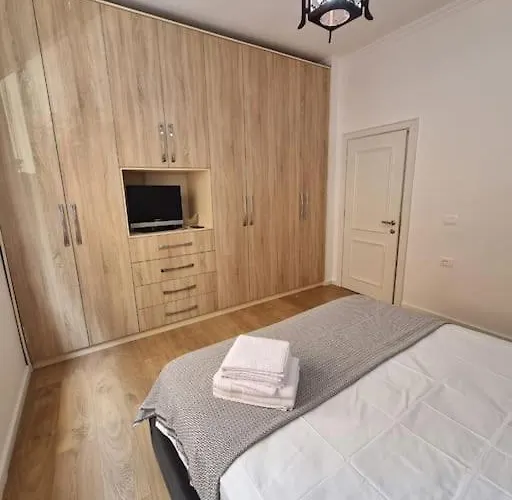 公寓 Zyli Apts, By Bunker Art 2 Museum, *