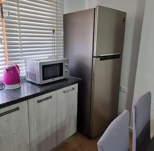 Zyli Apts, By Bunker Art 2 Museum, 公寓 *