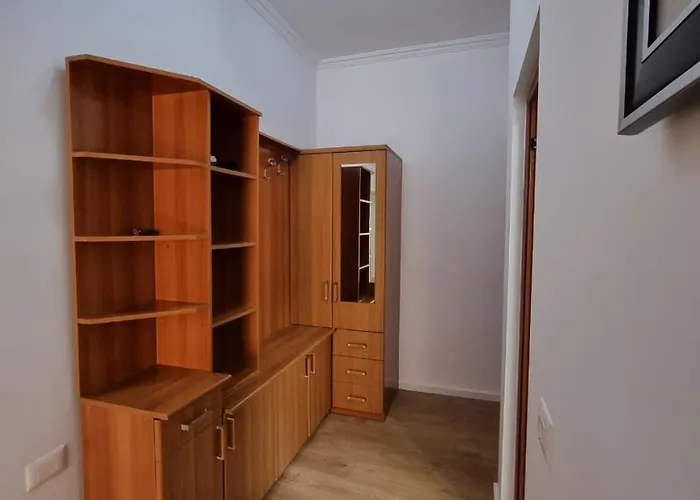 公寓 Zyli Apts, By Bunker Art 2 Museum, 地拉那